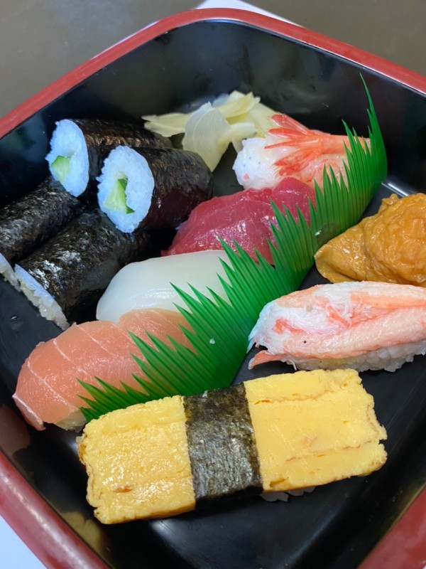 おまかせ寿司^ - ^