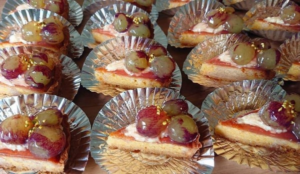 週末限定ケーキ