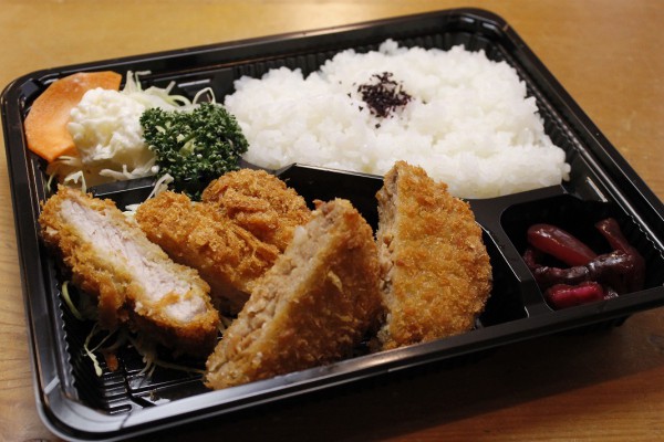 豚カツ唐揚げ弁当