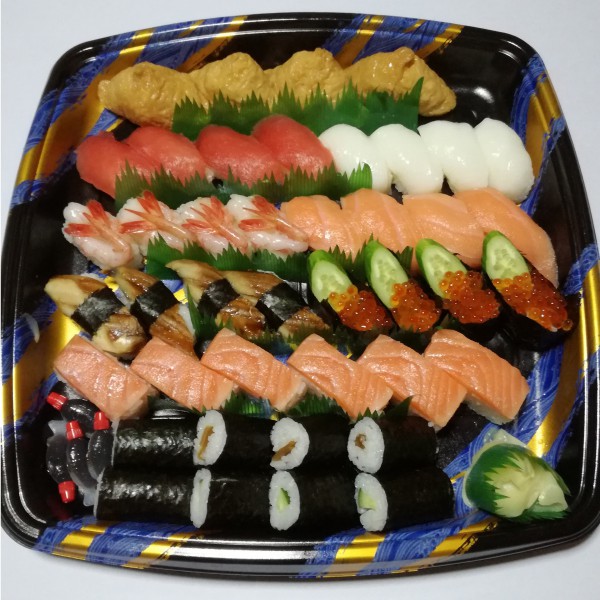 にぎり盛り合わせ4人前　一例
