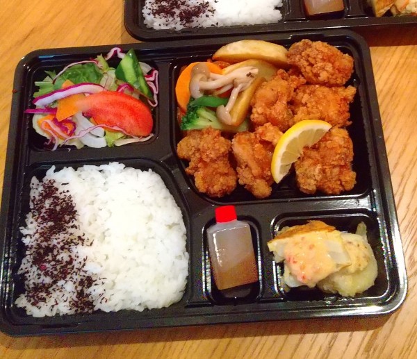 唐揚げ弁当