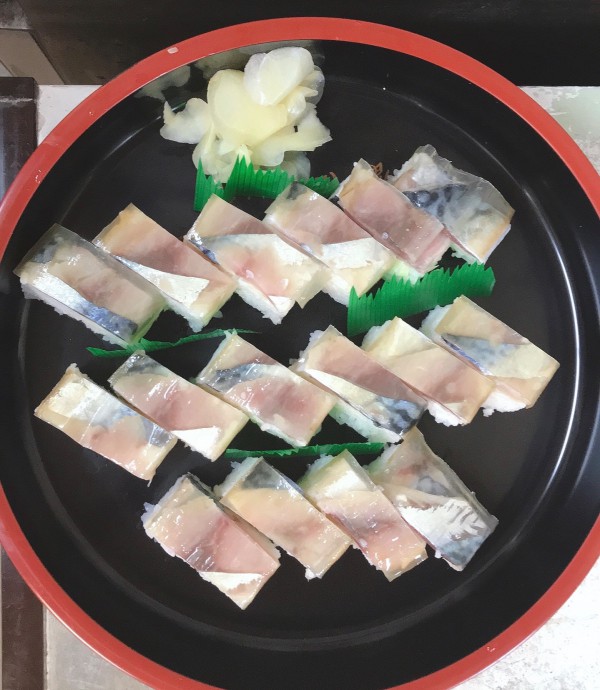 サバの押し寿司