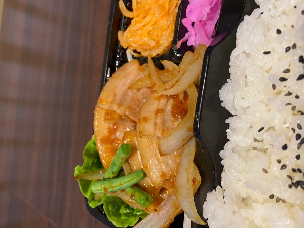 豚バラ生姜焼き弁当