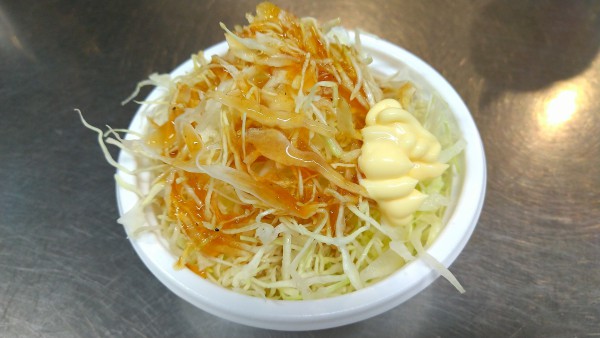 キャベツ盛り　（和風ドレッシング＆マヨネーズ）