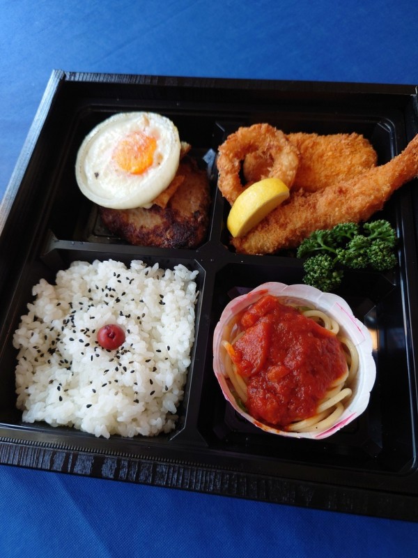 スペシャル弁当