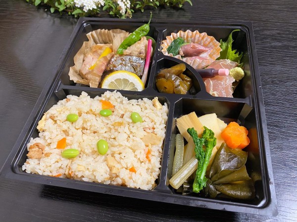割烹　十々八のお弁当