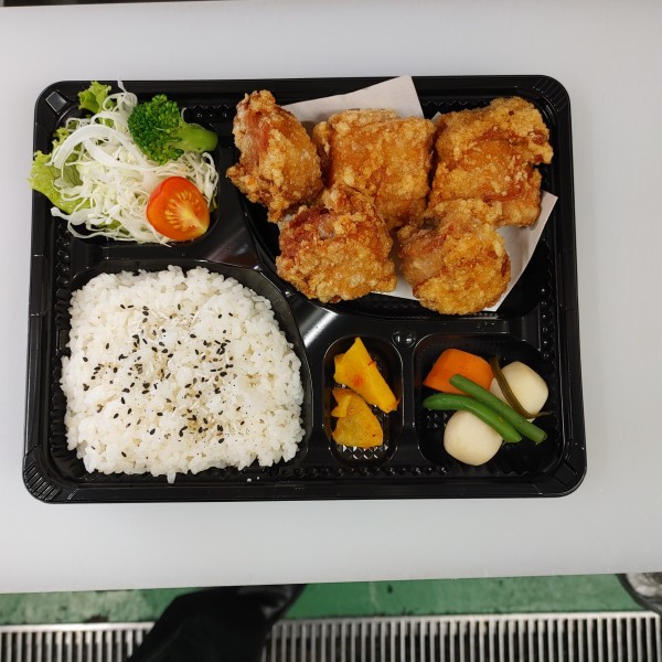 絶品唐揚げ弁当