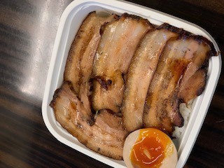 チャーシュー丼