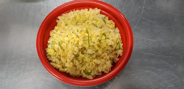 玉子とネギのチャーハン