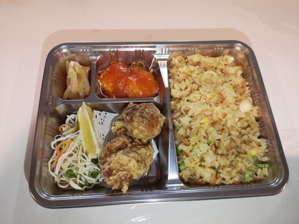 お任せ中華弁当