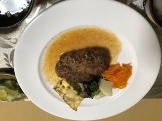 ハンバーグランチミニおかず添え