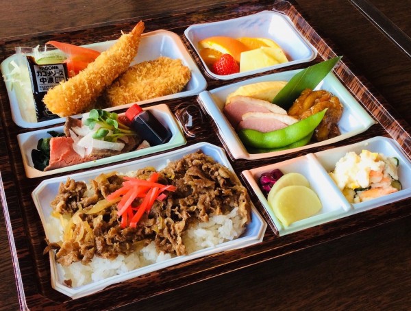 特選山ちゃん弁当