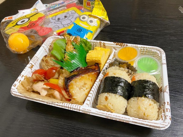 十々八のお子様ランチ弁当