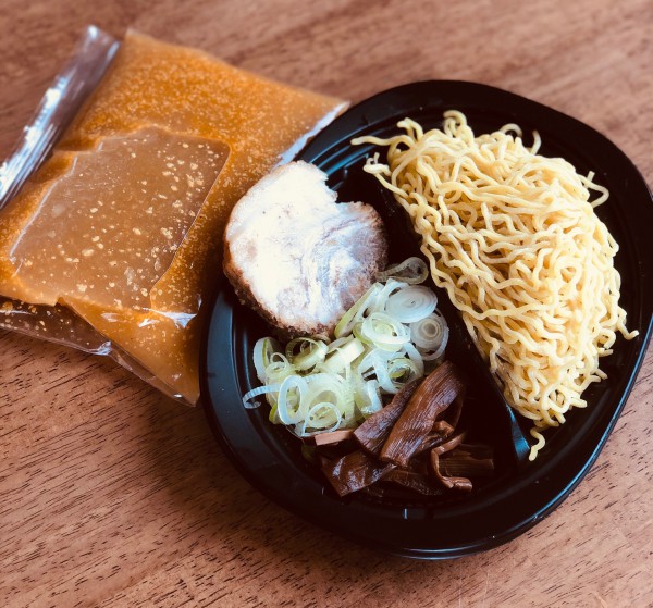 お持ち帰り櫻蔵味噌らーめん