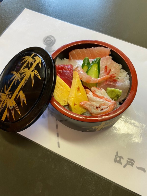 海鮮ちらし寿司^ - ^