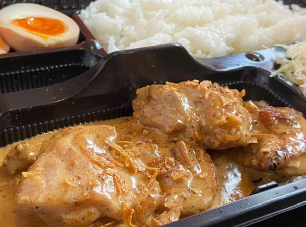 ステーキのマスタードソース定食