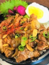 トリュフ香るVivaステーキ丼
