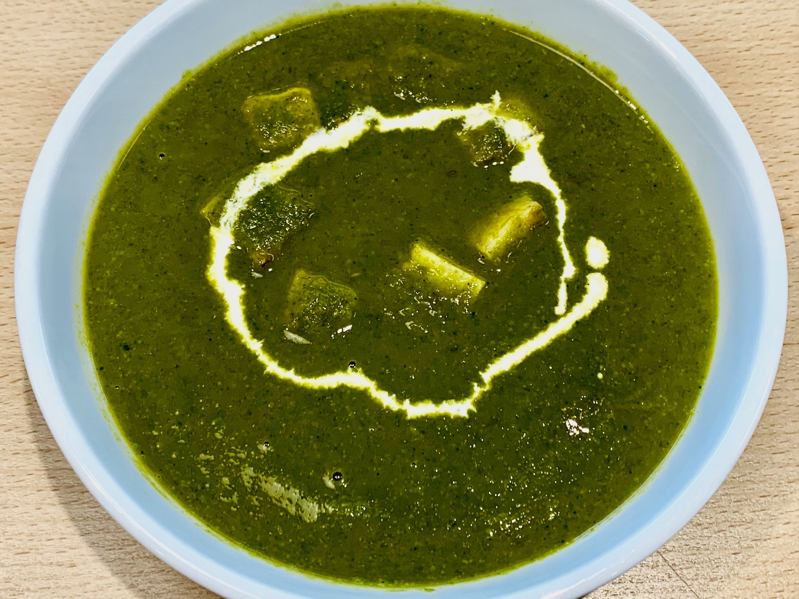 ほうれん草とチーズのカレー
