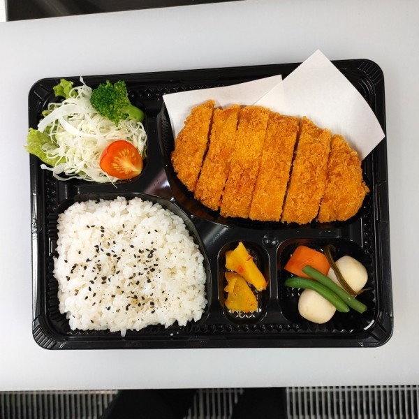 ロース勝つ弁当