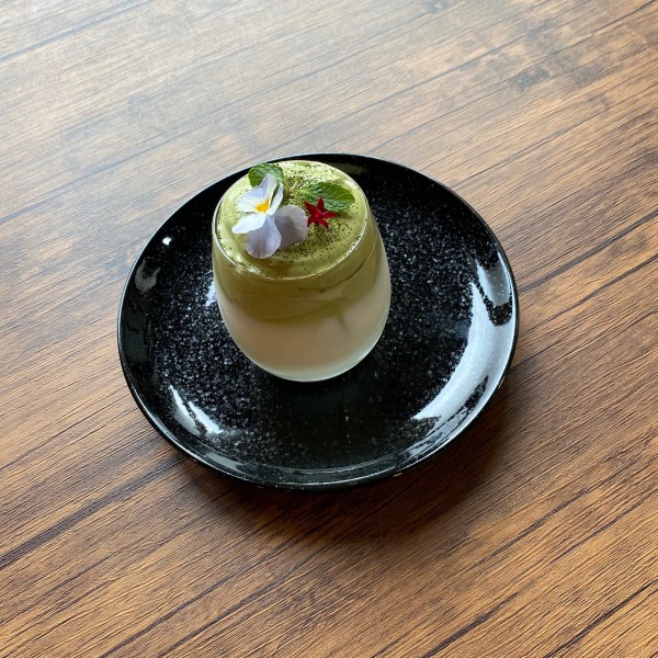 カフェのダルゴナコーヒー